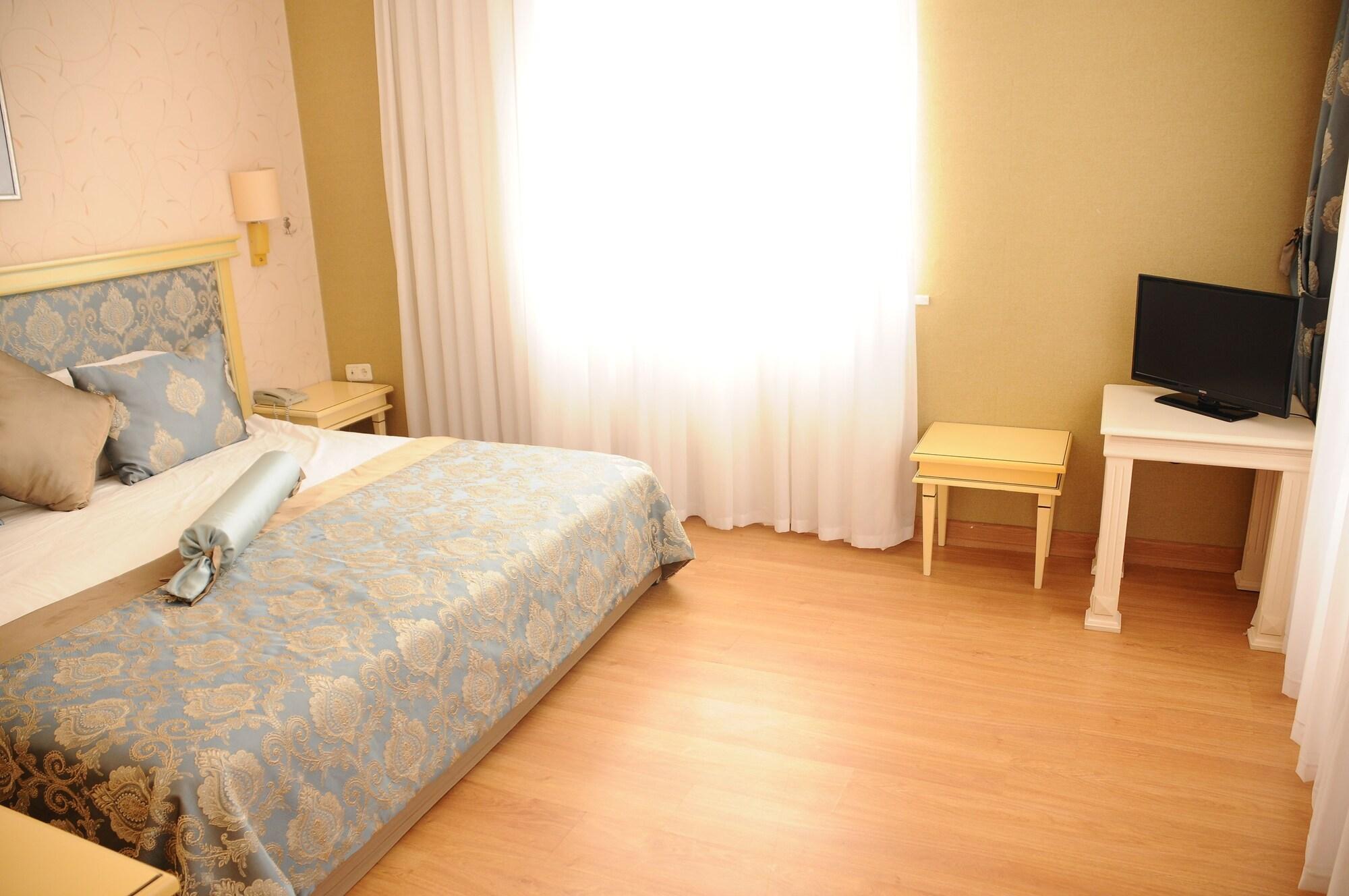 Armas Pemar Hotel