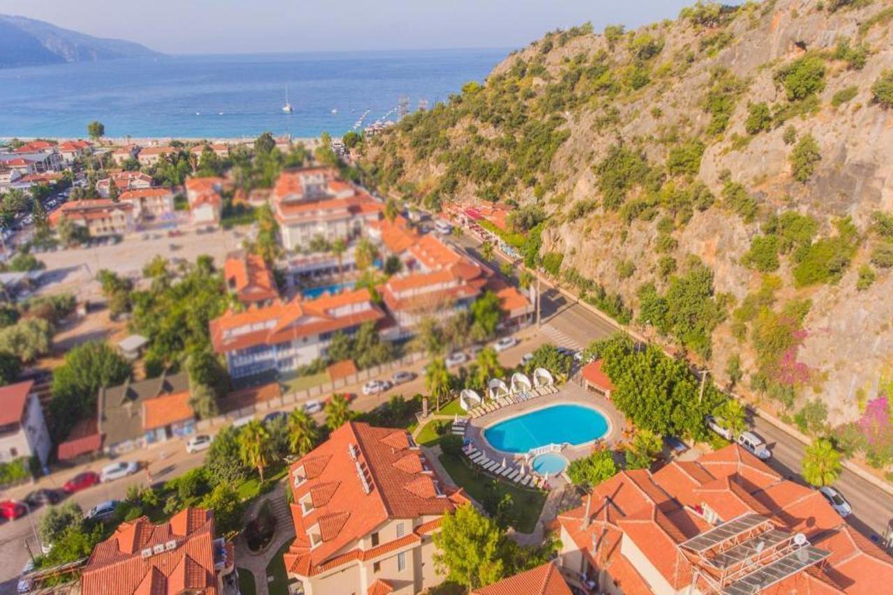 Ata Lagoon Hotel