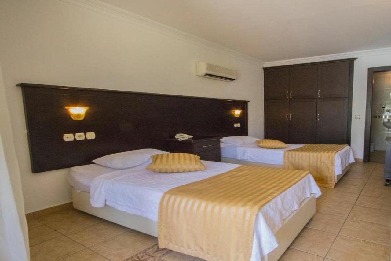 Ata Lagoon 3*