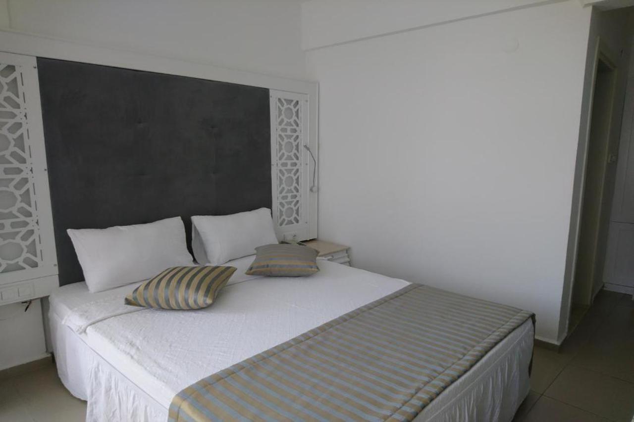 Ata Lagoon 3*