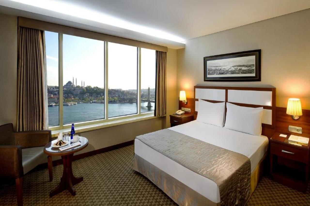 Golden City Hotel