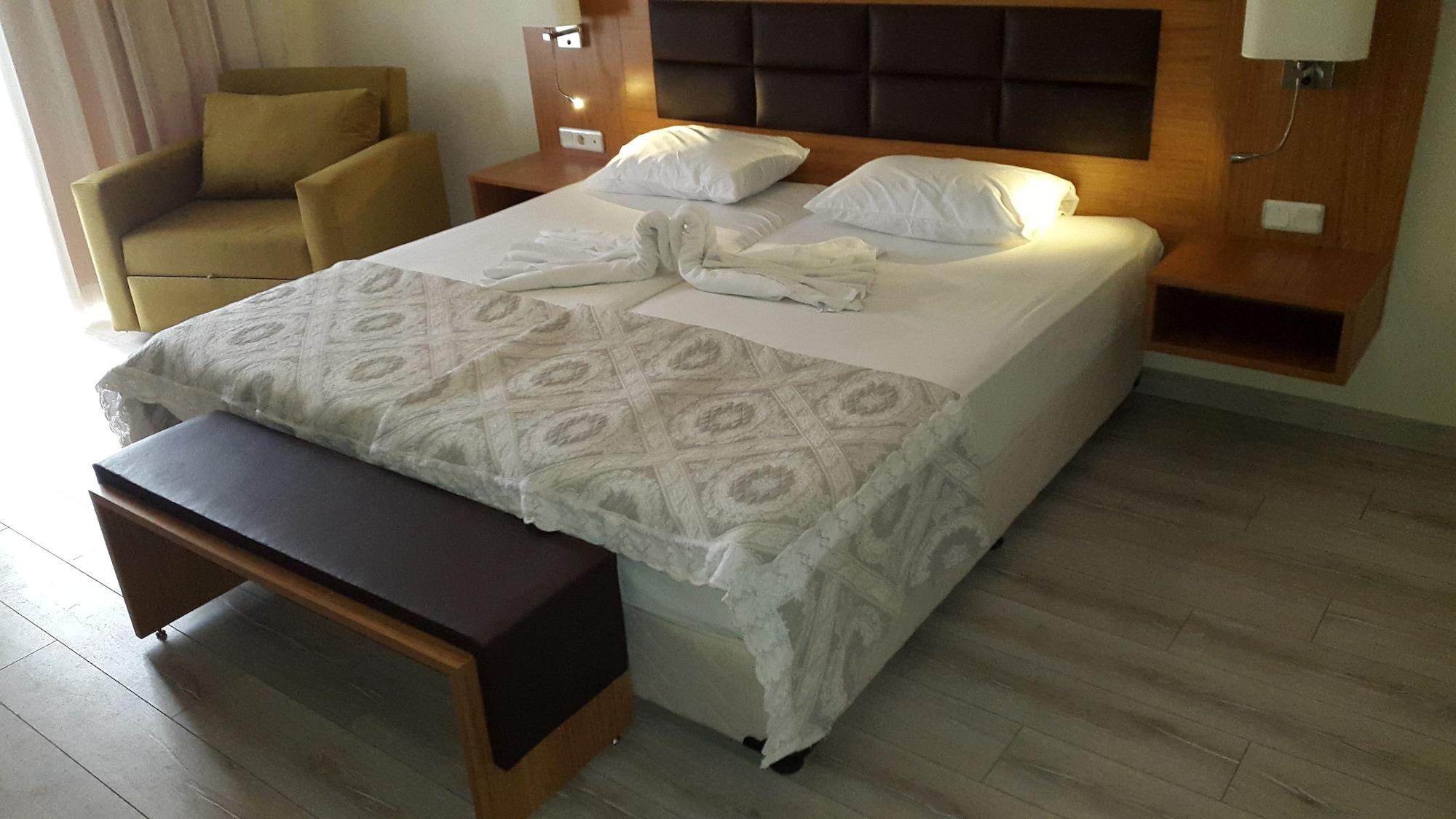 Begonville (adults Only) 3*