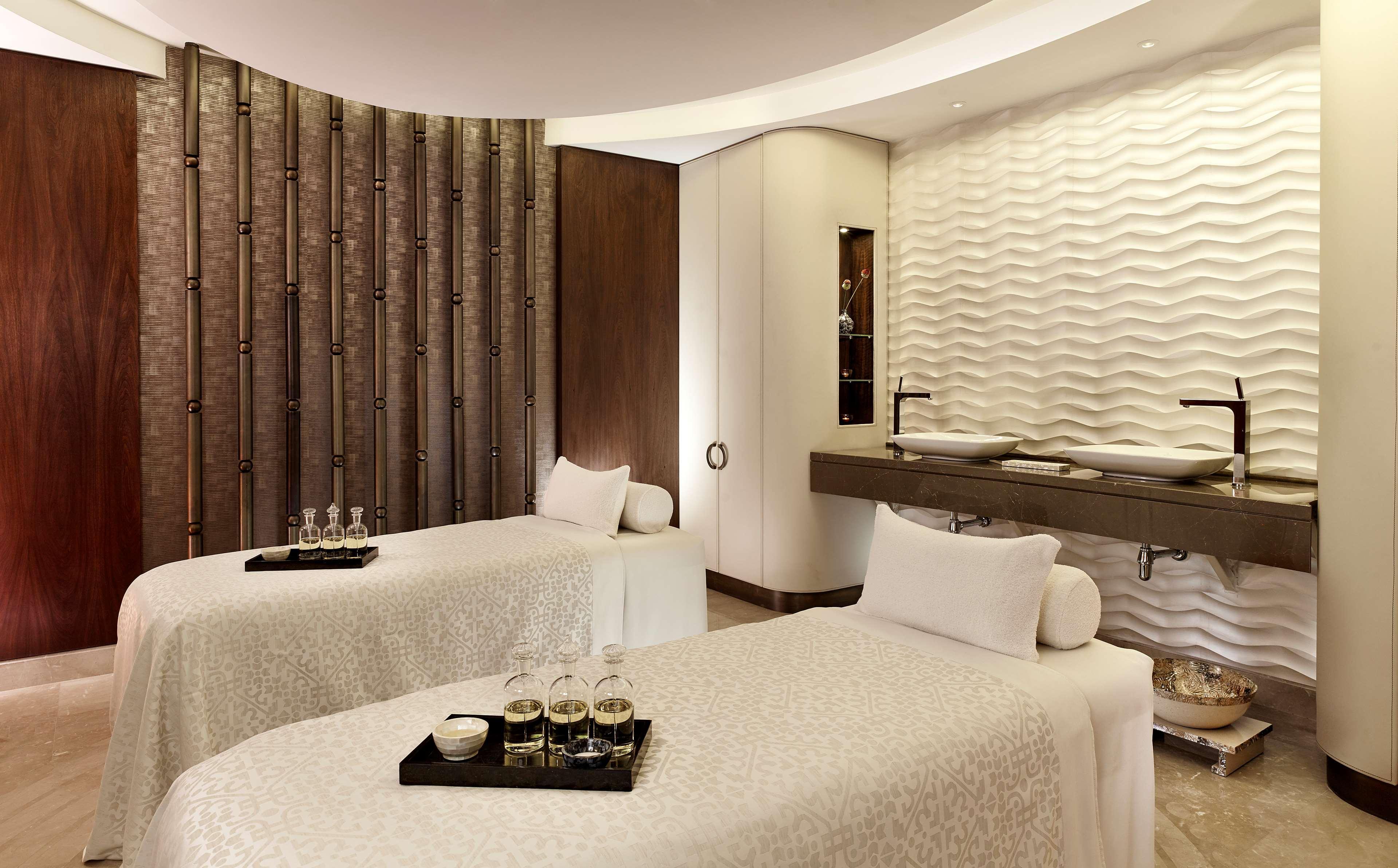 Hotel Hyatt Regency Atakoy 5*
