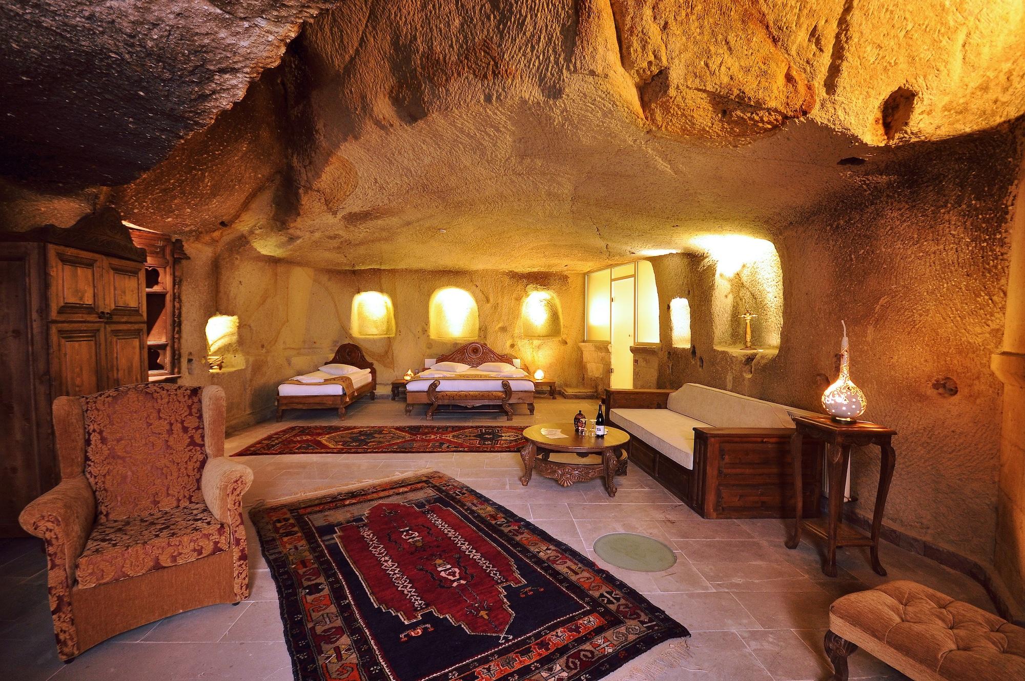 Has Cave