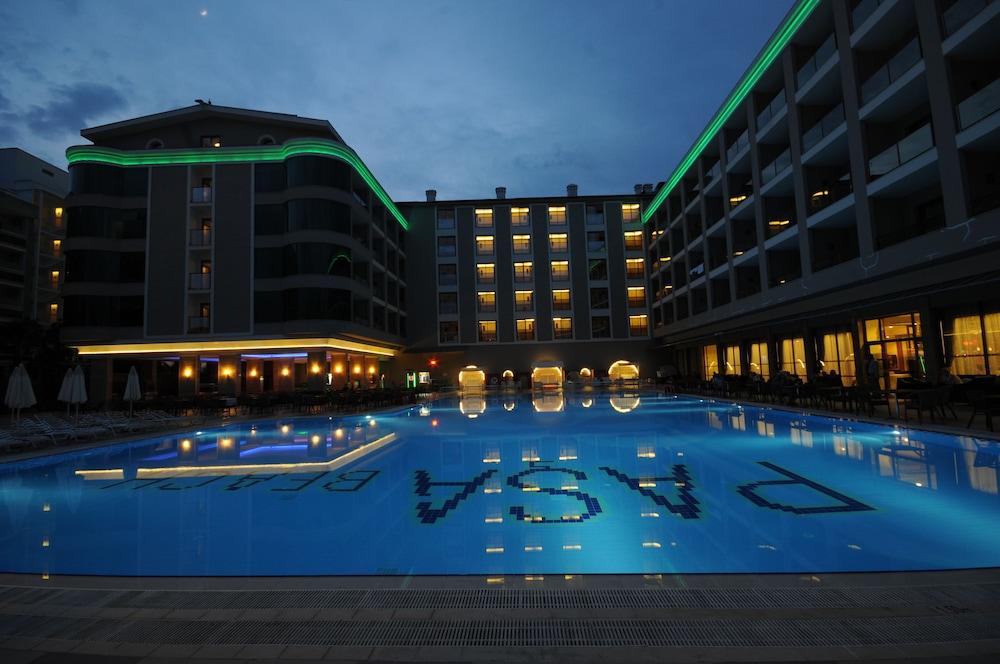 Pasa Hotel 4*
