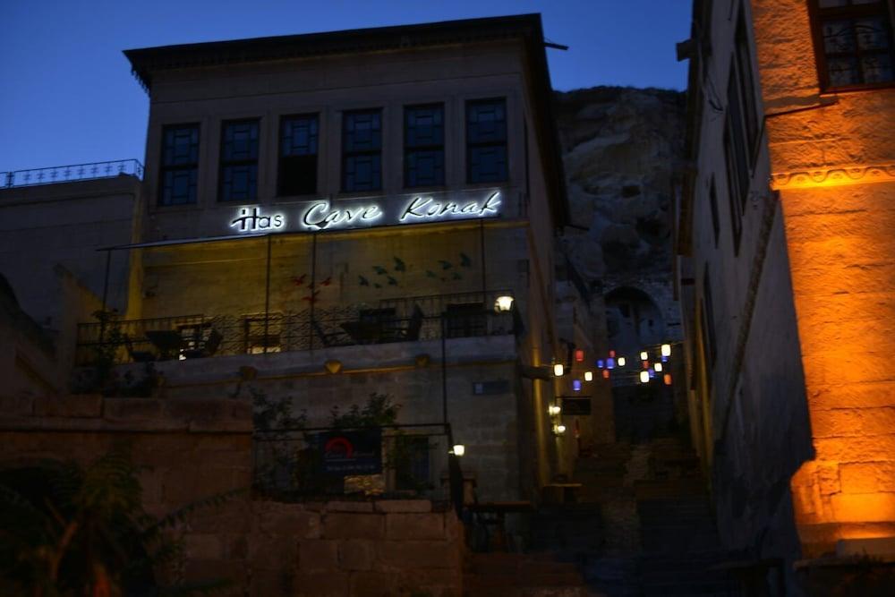 Has Cave Hotel 2*