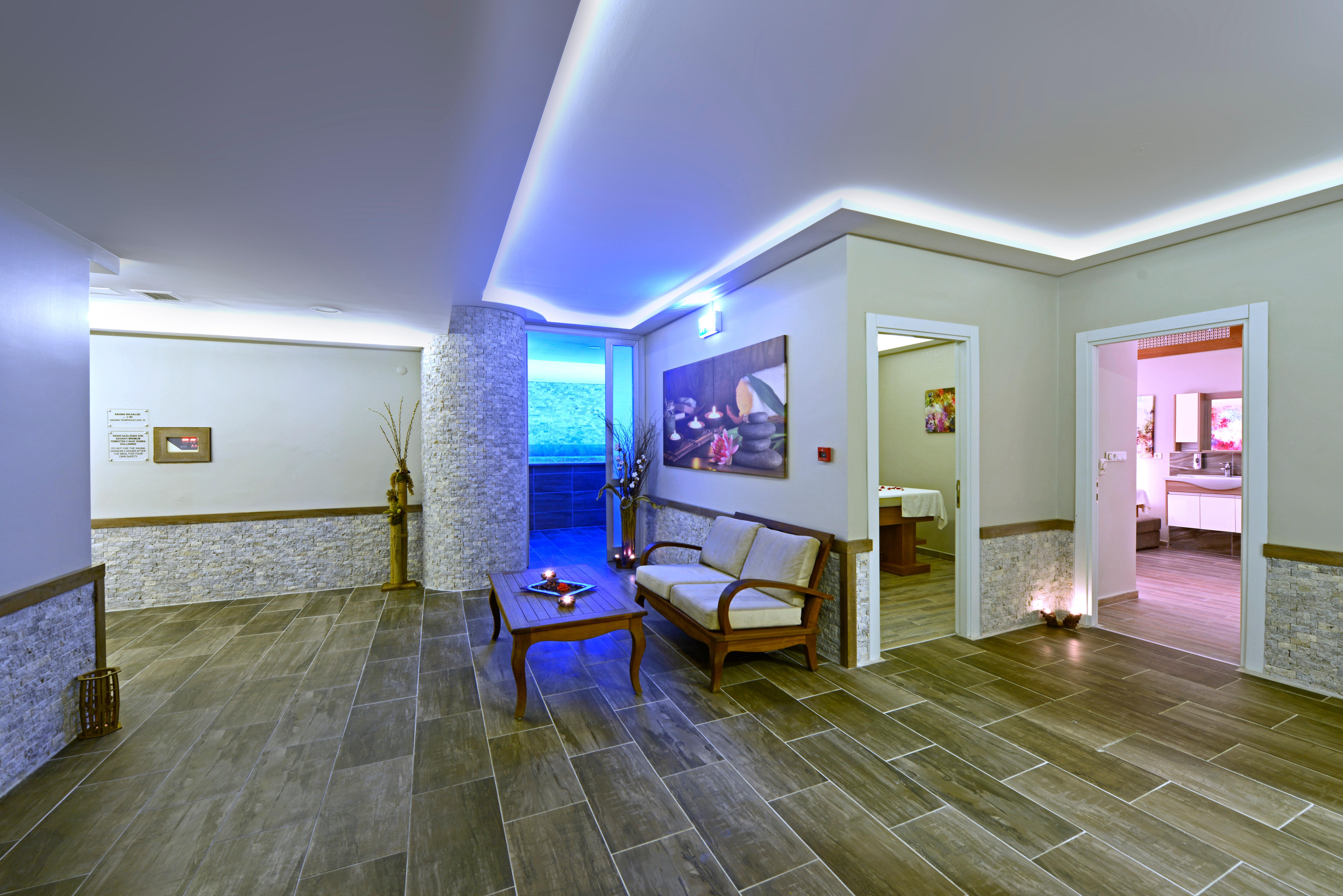 Euro Park Hotel 5*