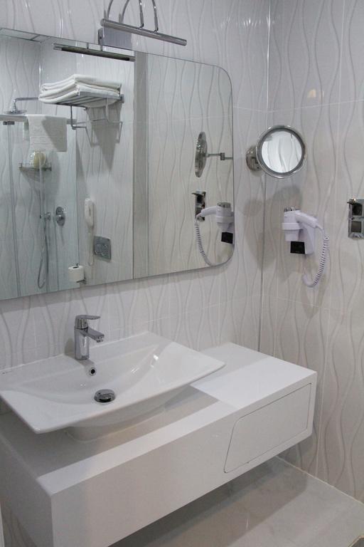 White Line Boutique Hotel