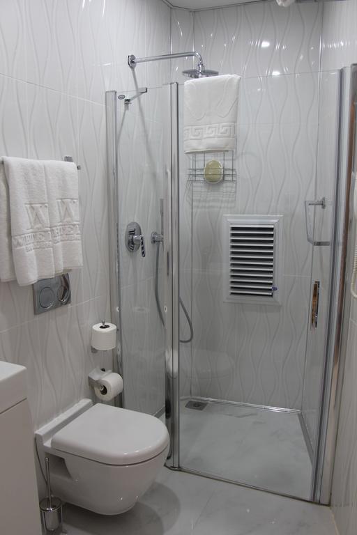 White Line Boutique 3*