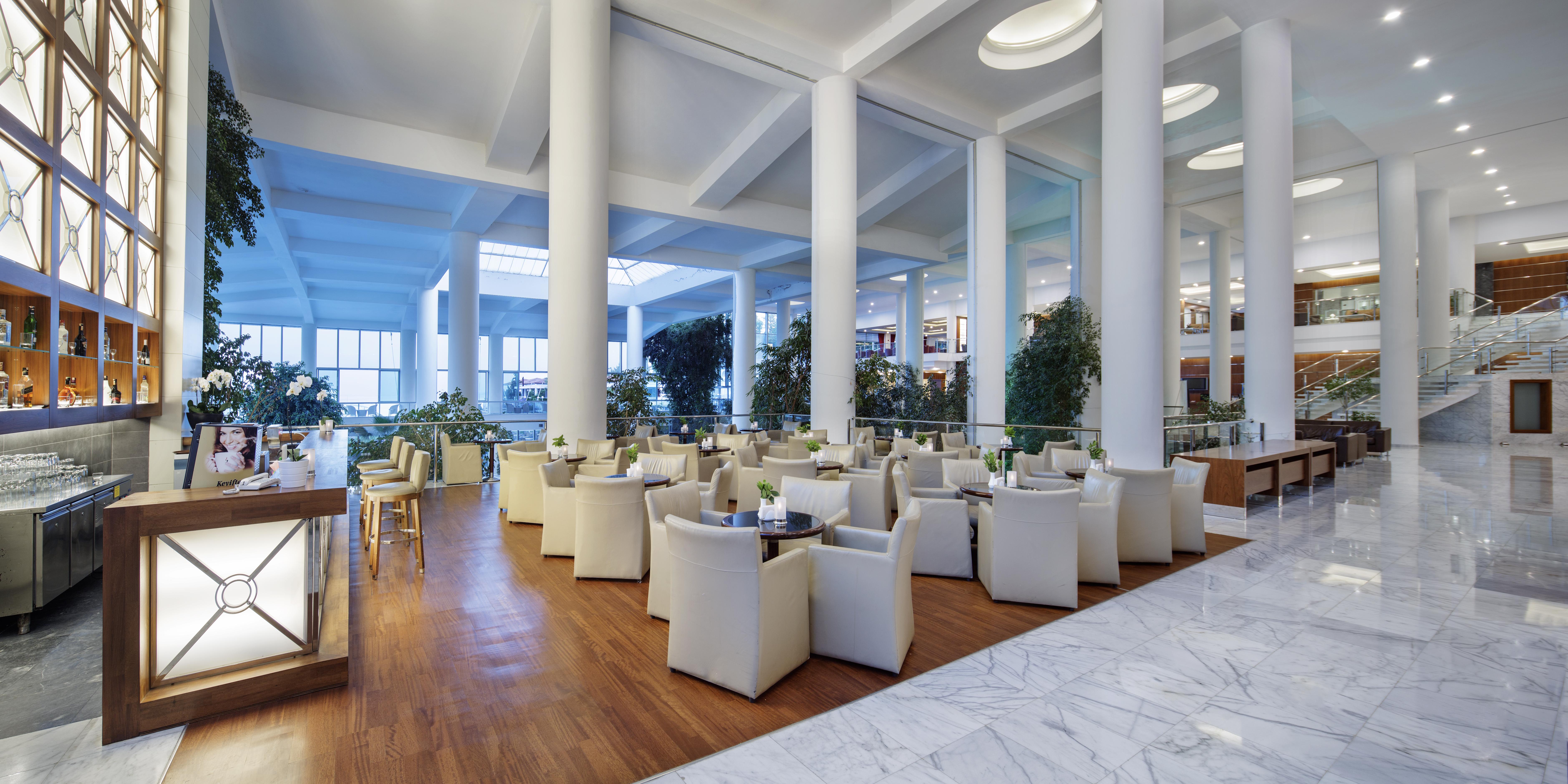 Pine Bay Holiday Resort 5*