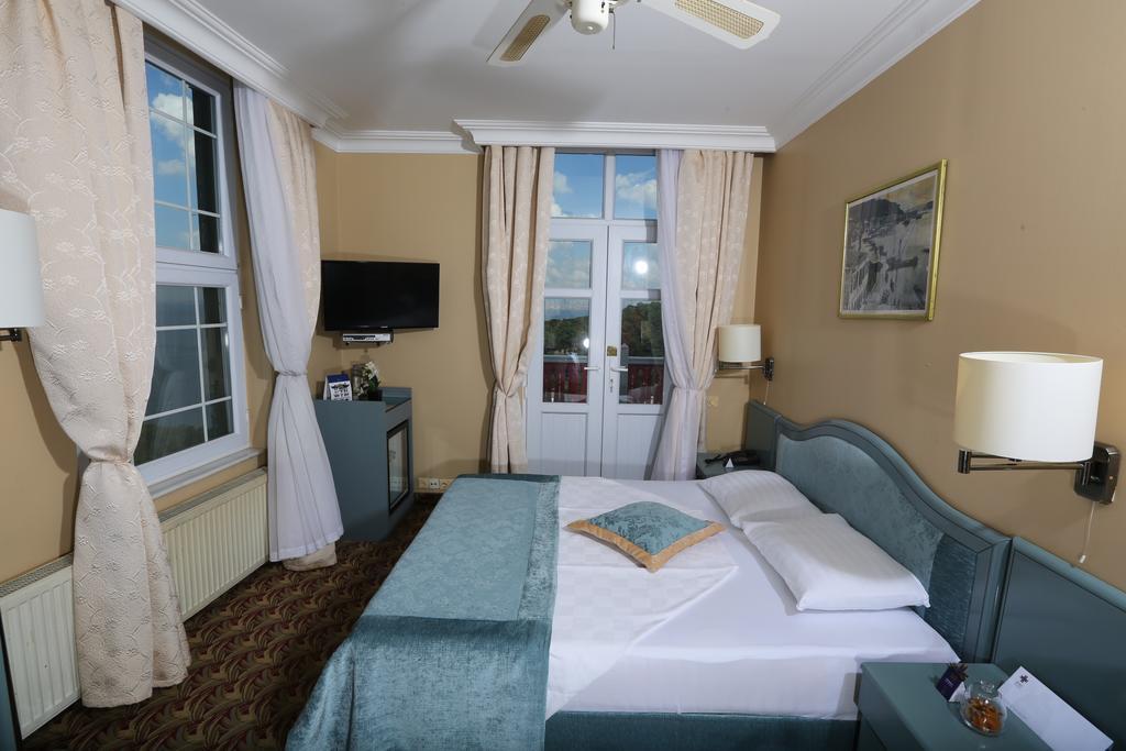 Merit Halki Palace Hotel