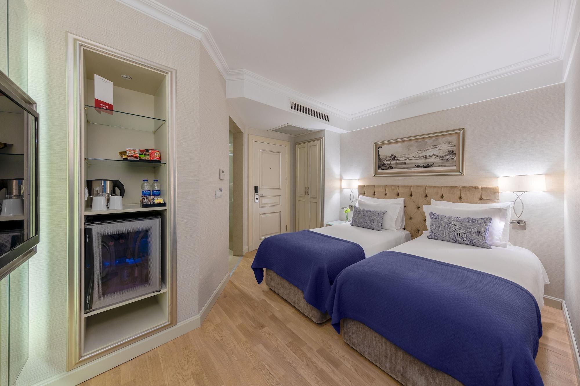 Cvk Taksim Hotel 4*