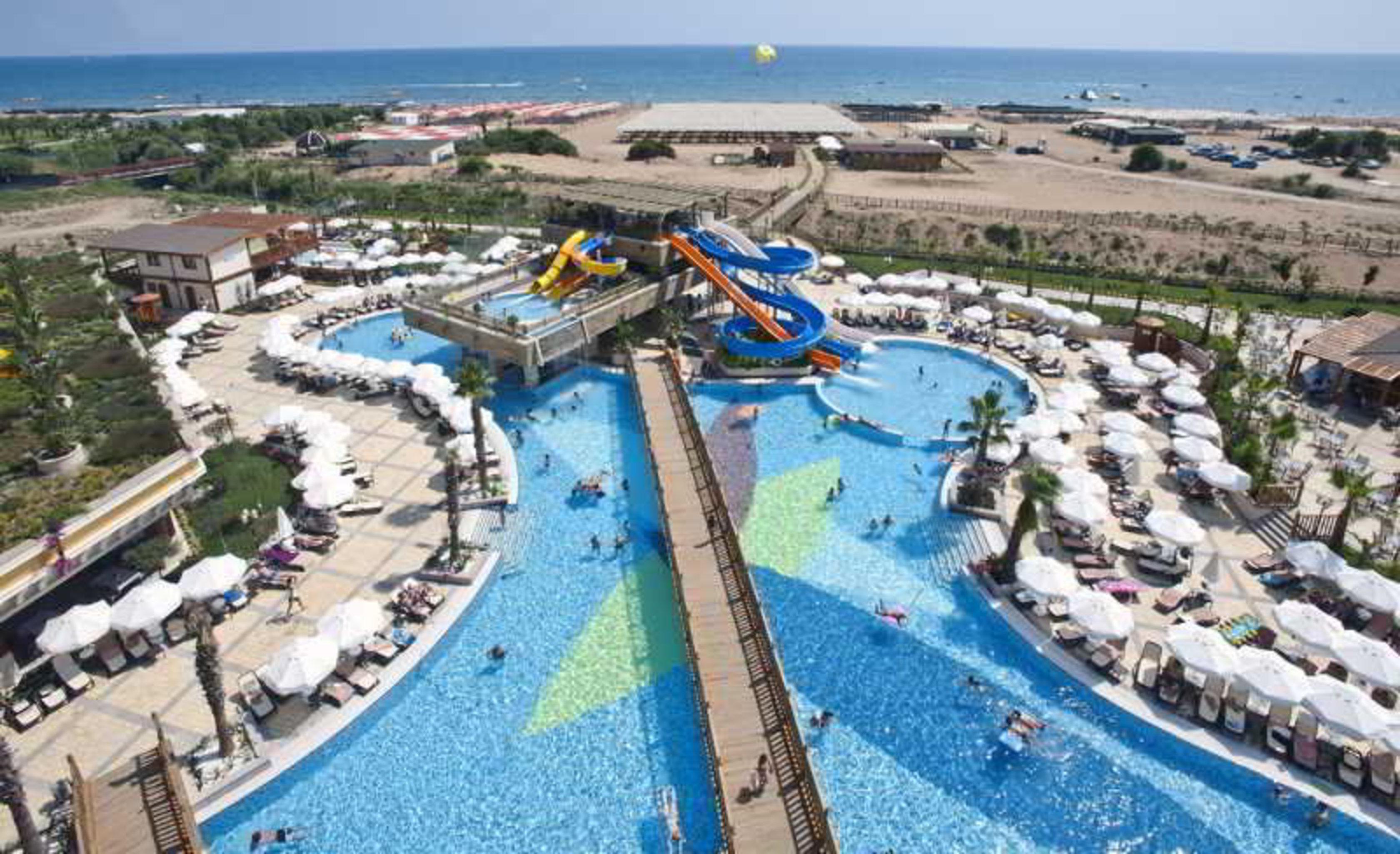Crystal Palace Luxury & Resort Side
