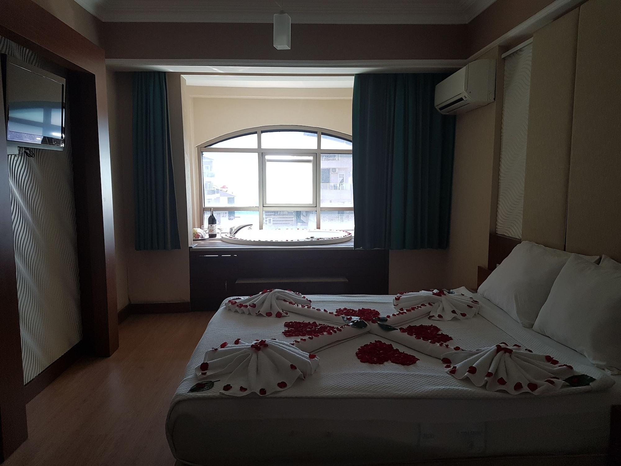Tac Premier & Resort