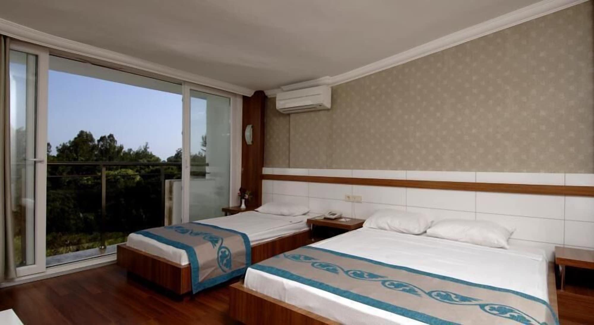 Hotel Maya Golf (adults Only) 4*