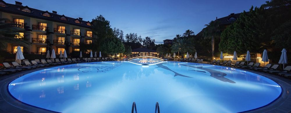 Alba Resort Side