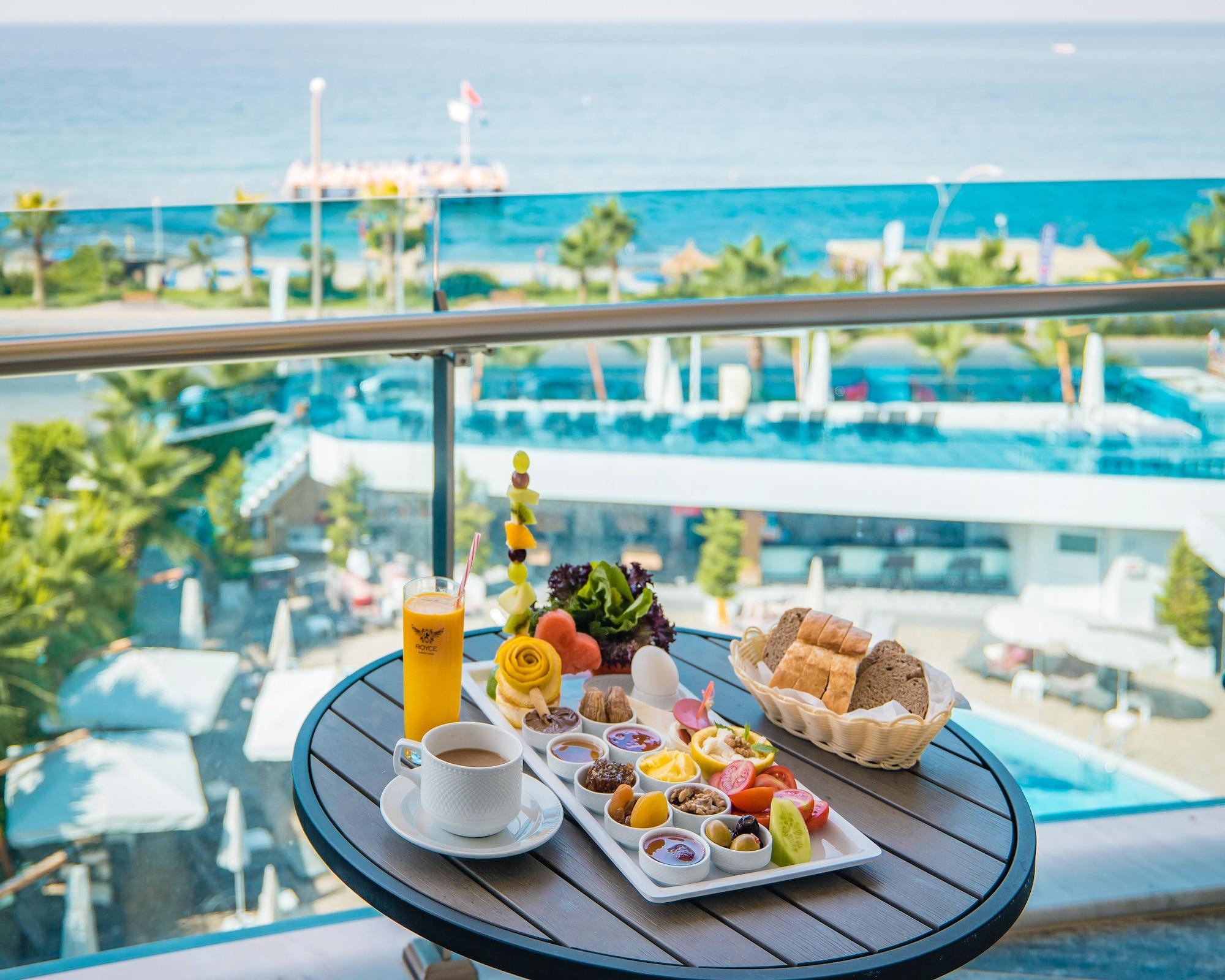 Sunprime C-lounge - Adult Only Hotel 5*