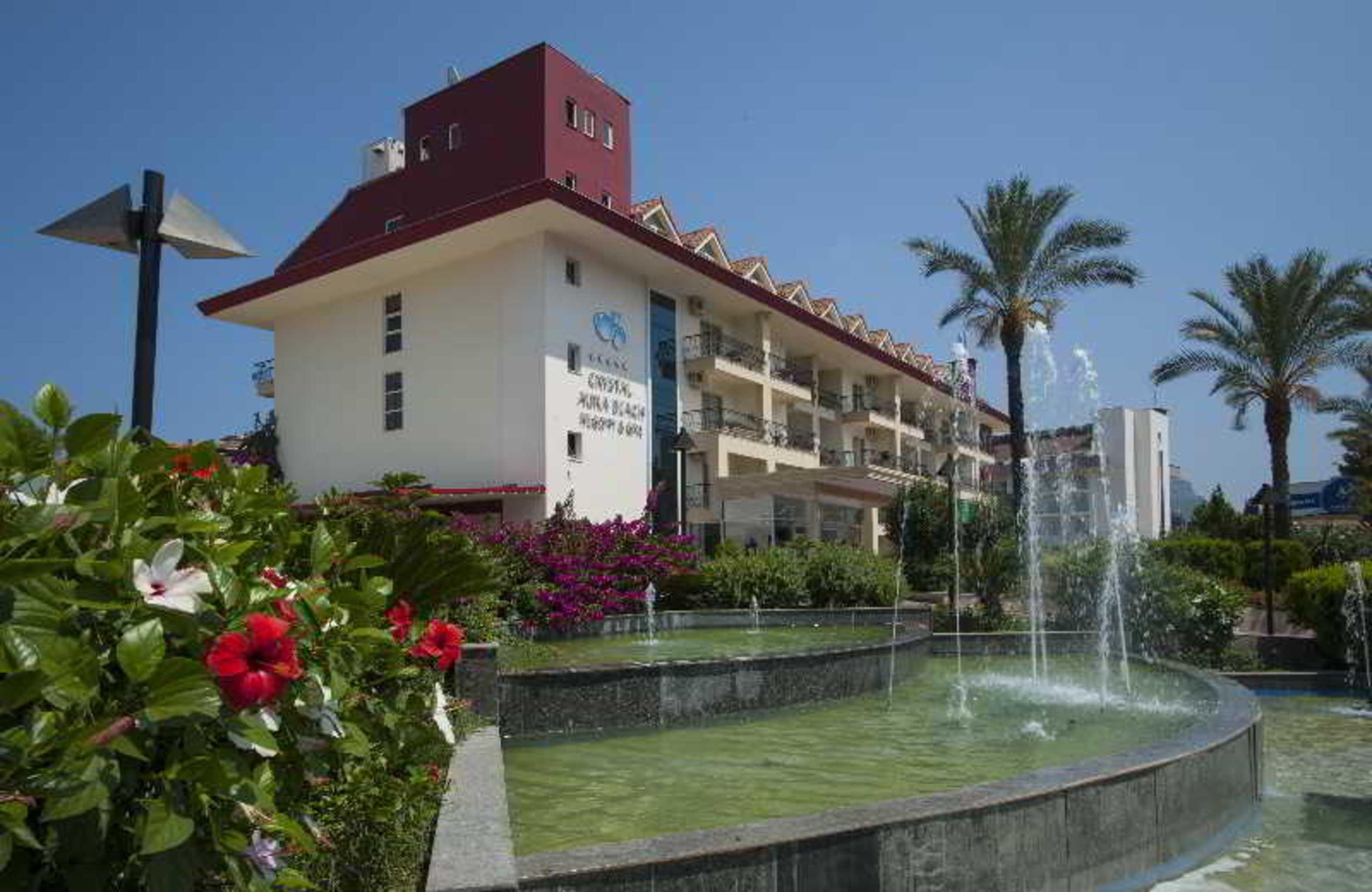 Crystal Aura & Resort Kemer