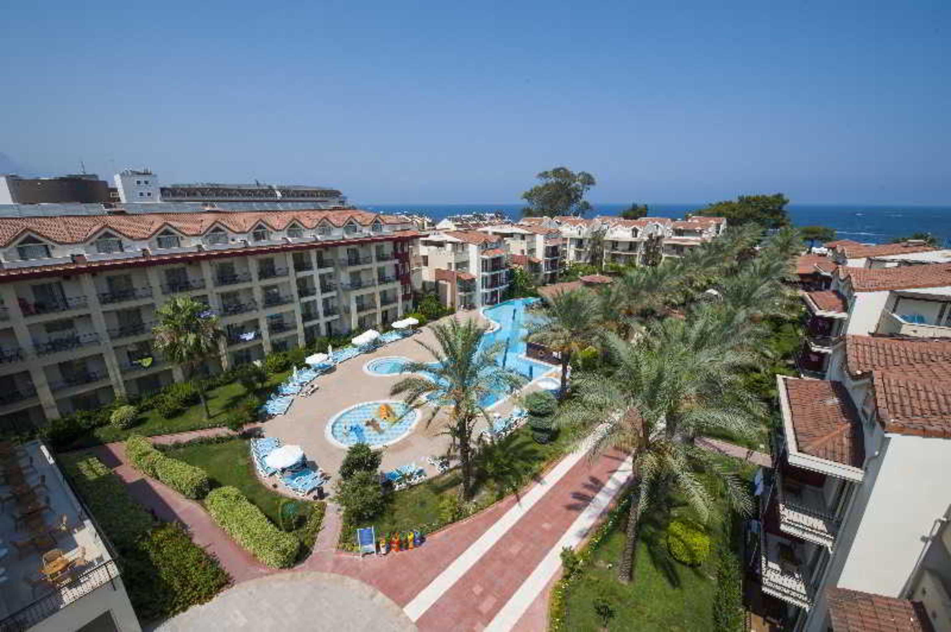 Resort Crystal Aura & Kemer