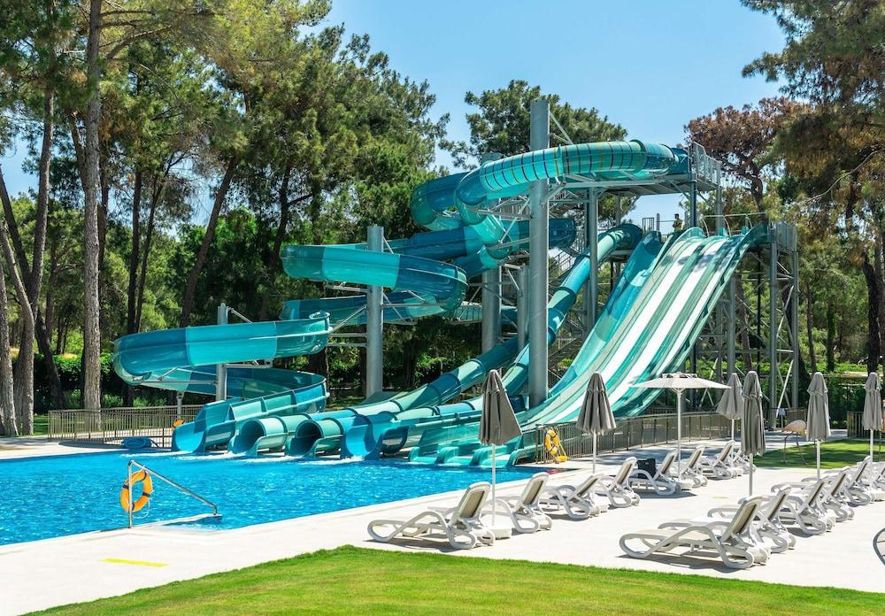 Arcanus Sorgun 5* Side