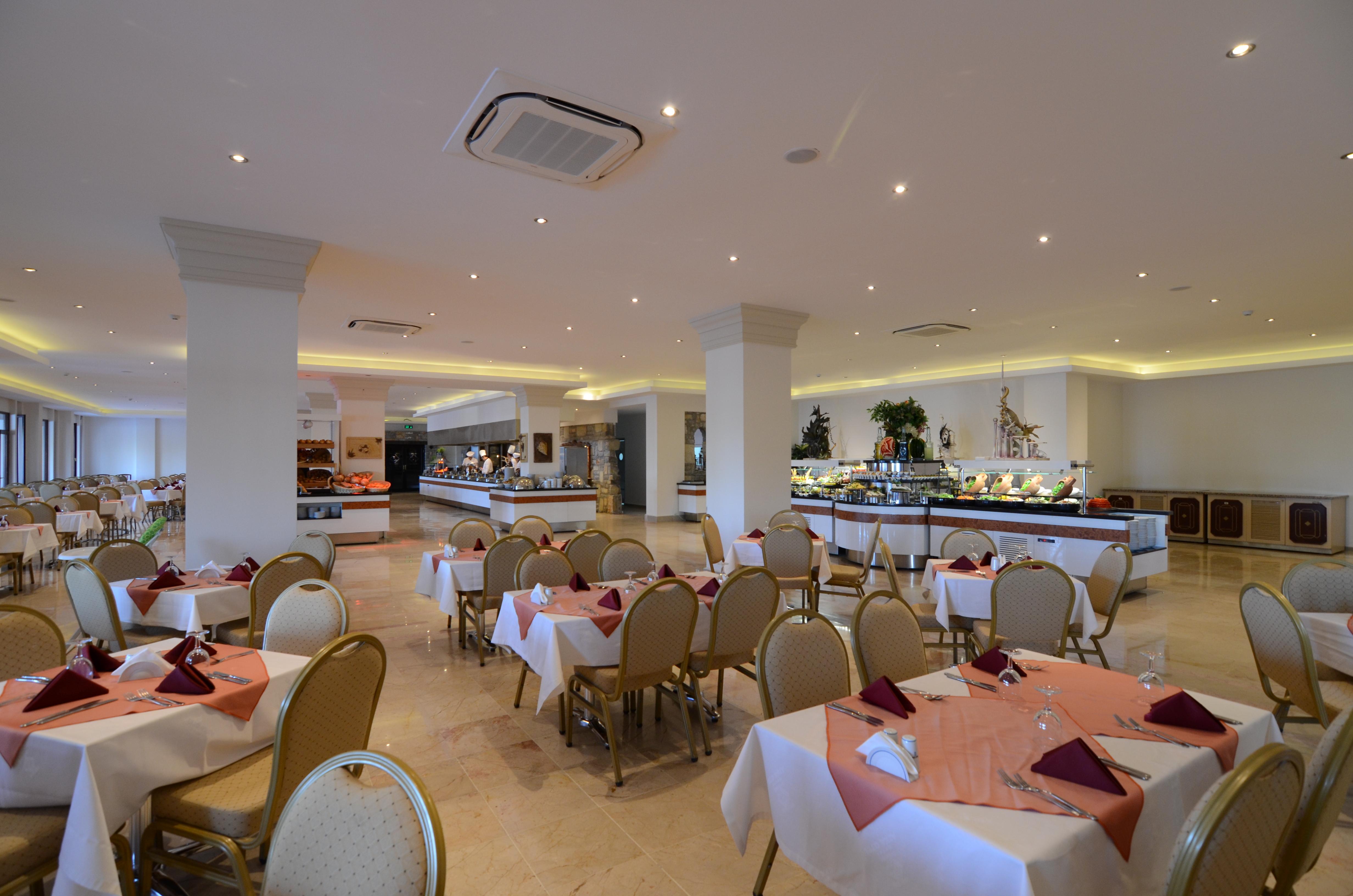 Resort Azka 5*
