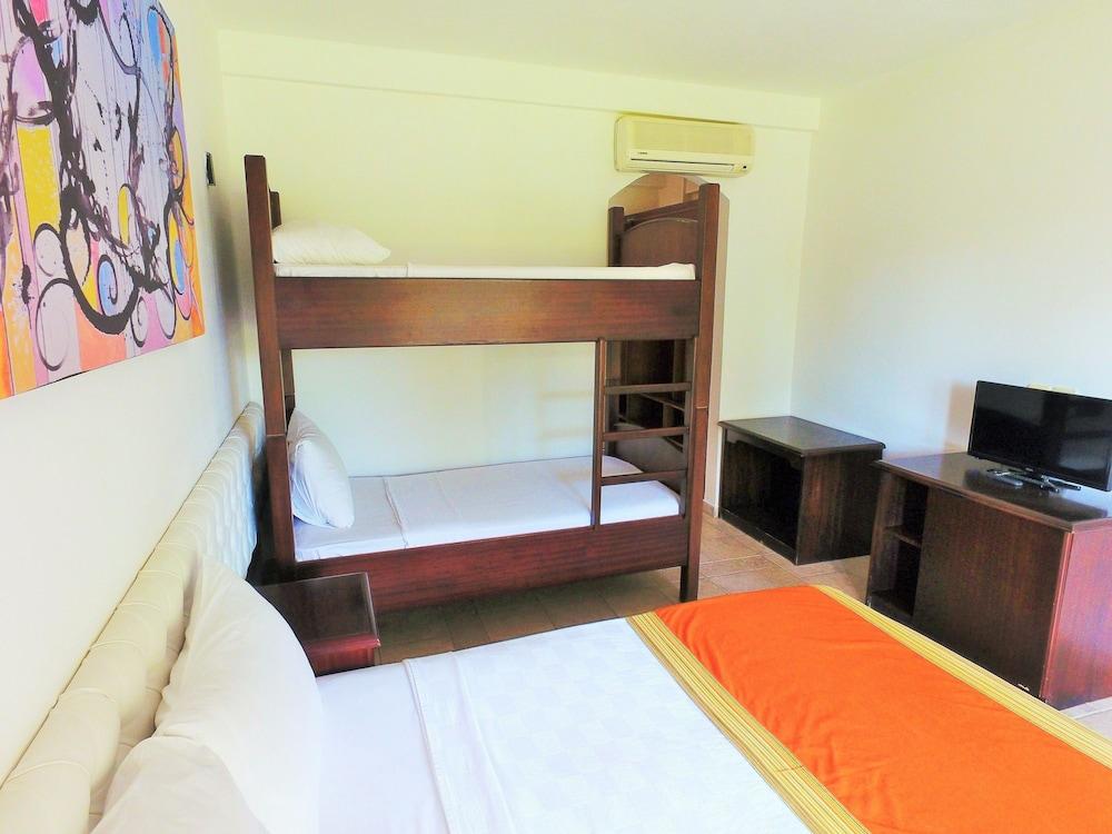 Tiana 4* Turgutreis
