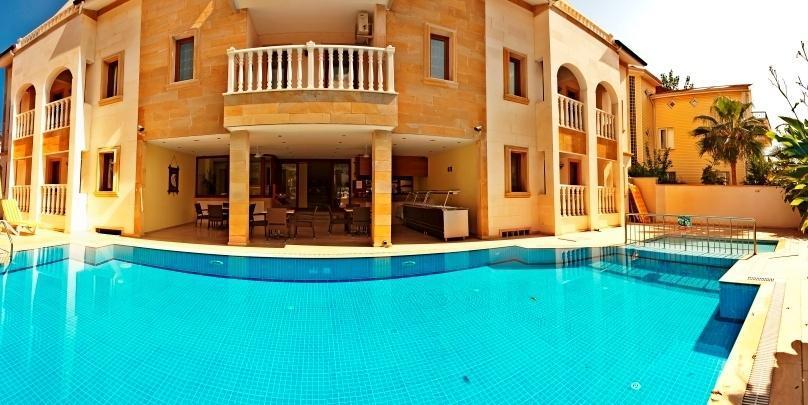 Hotel Dinara Kemer