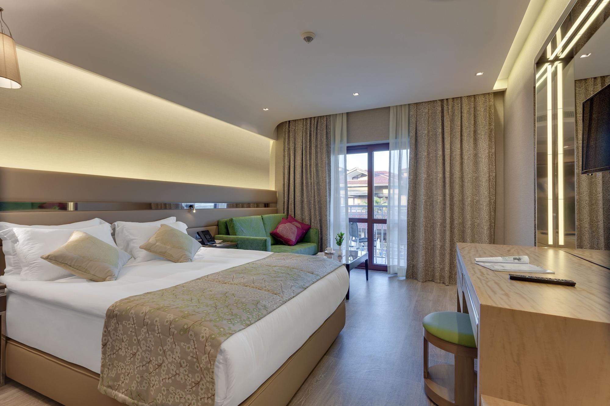 Hotel Club Grand Aqua