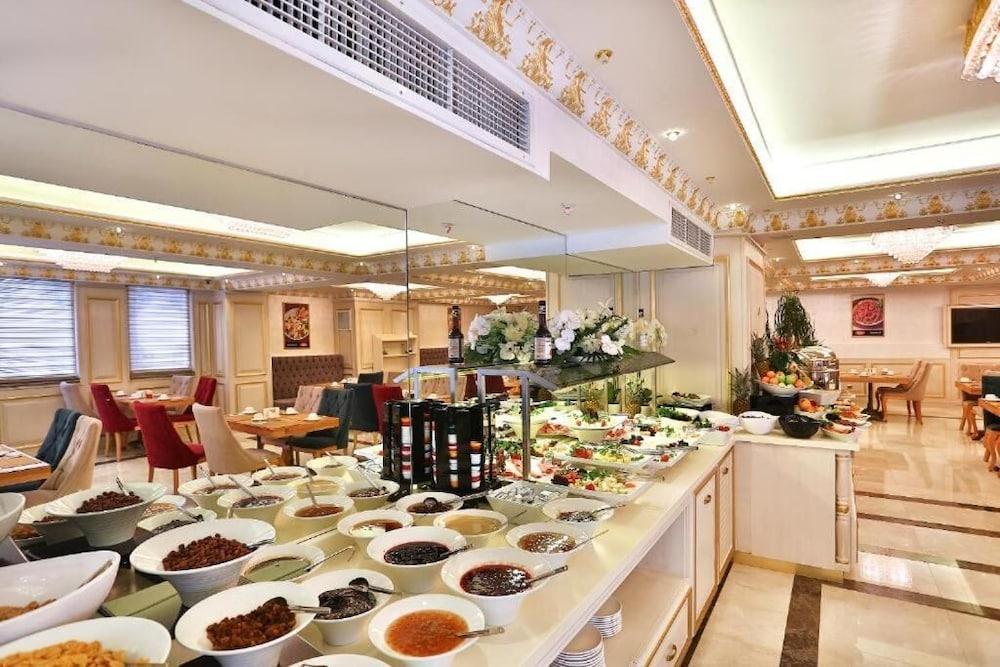 Emirhan Palace