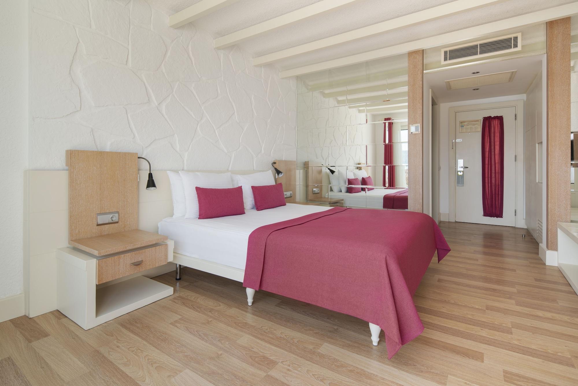 Prive - Adult Only 5*
