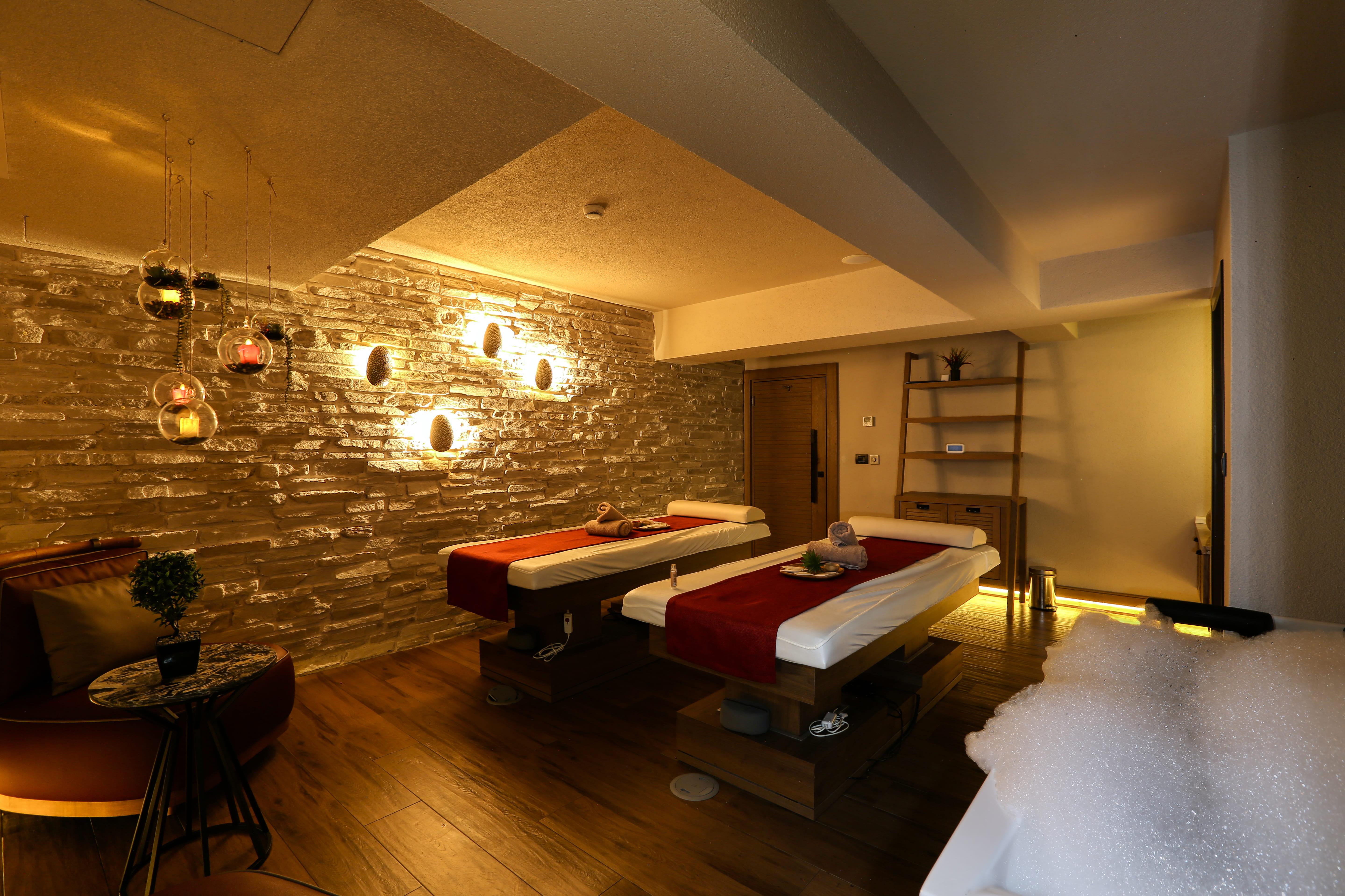 Almira Thermal & Convention Center Bursa