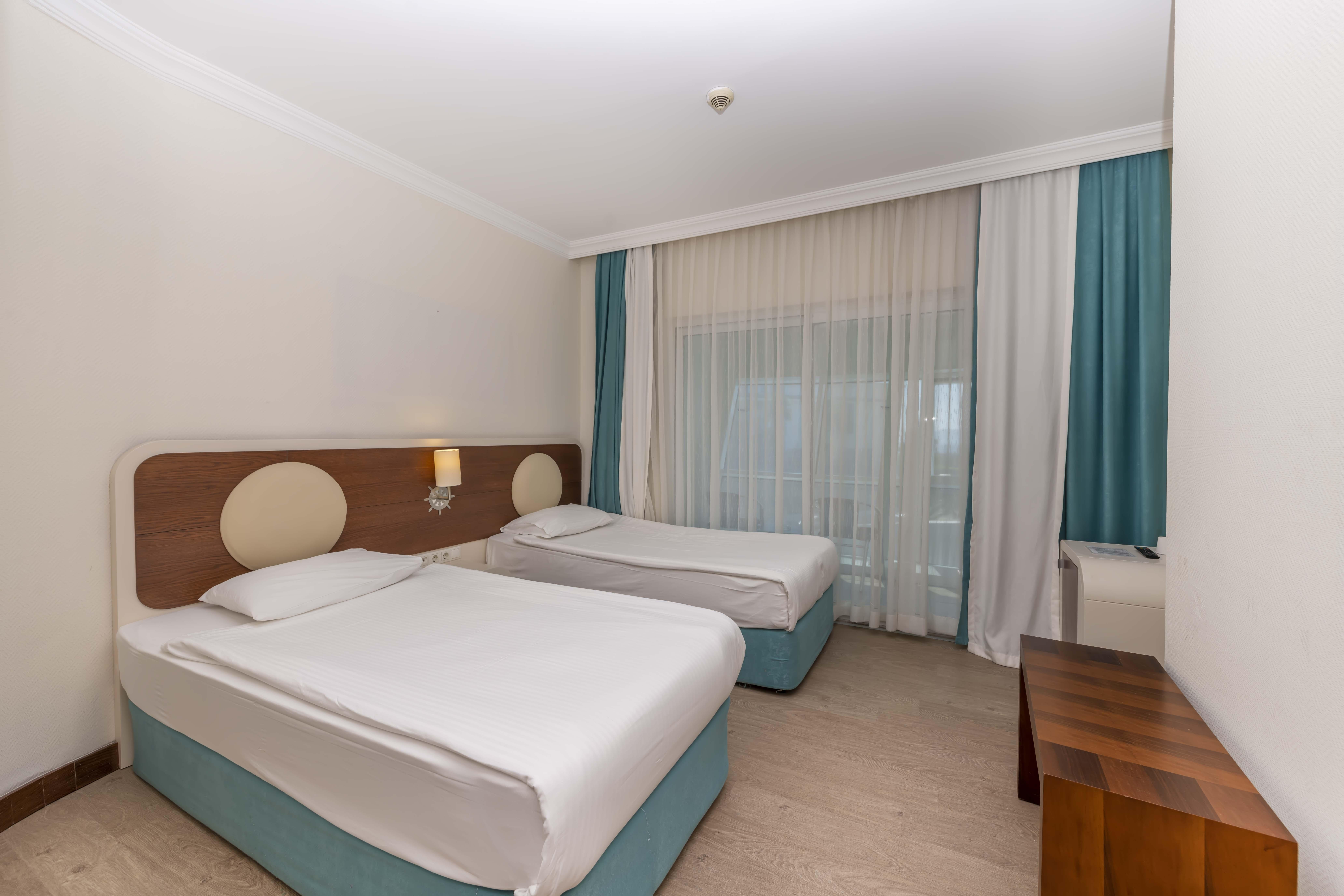 Transatlantik & Hotel 5*