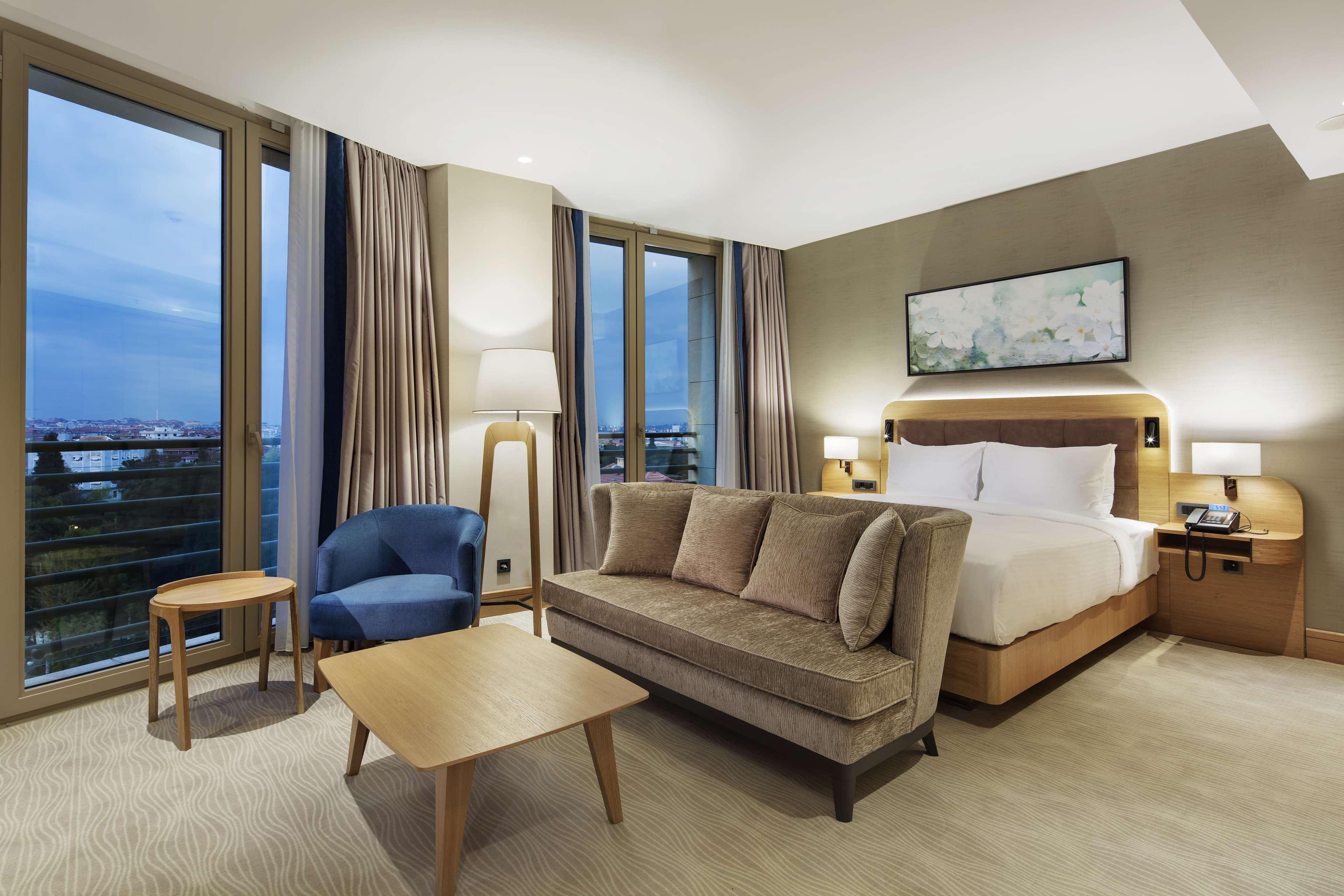 Doubletree By Hilton - Tuzla Hotel