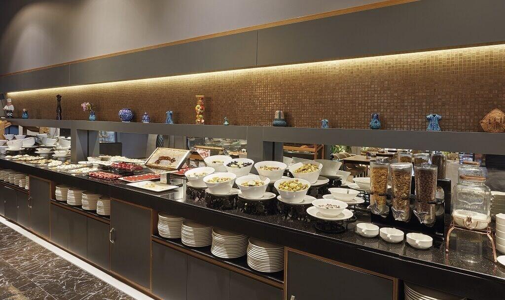 Anemon Grand Hotel
