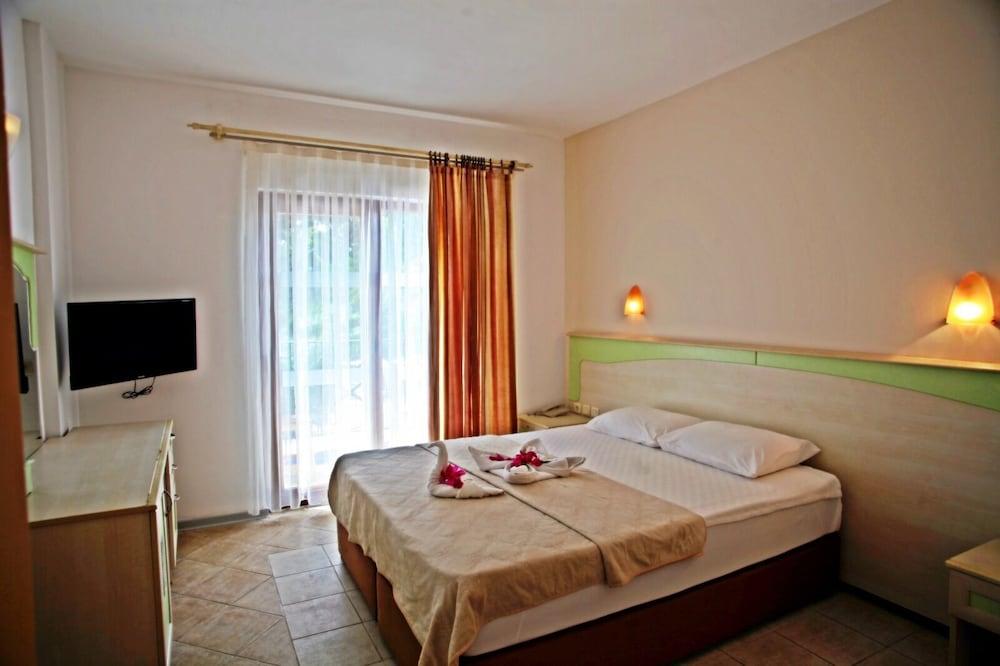 Serpina (adults Only)