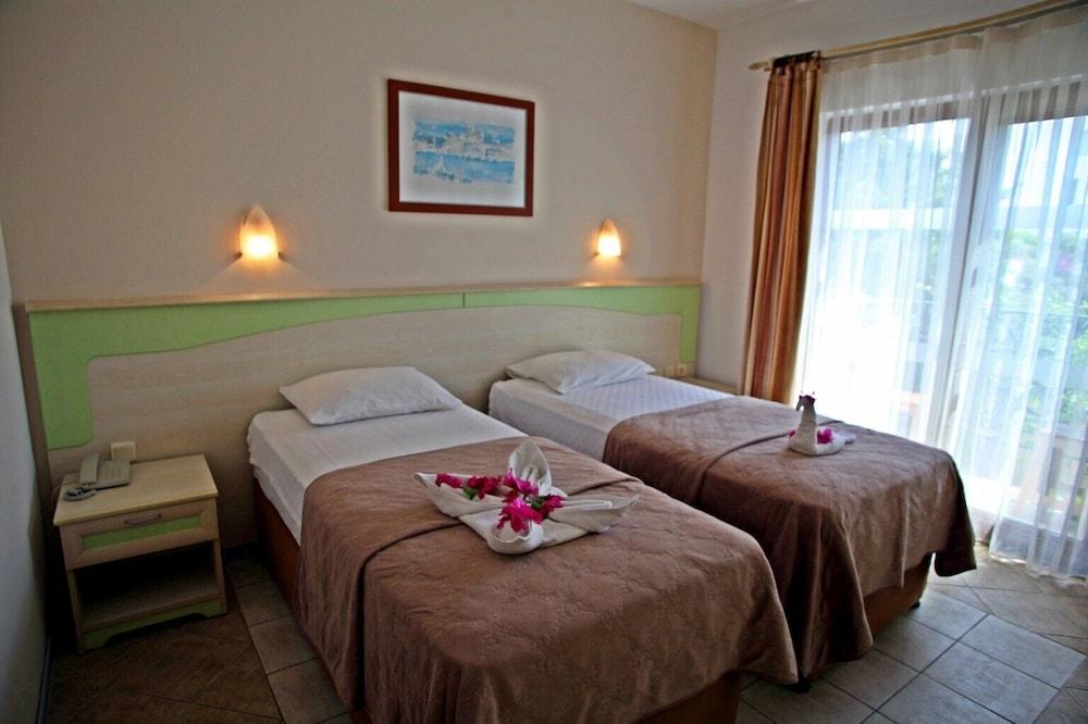 Hotel Serpina (adults Only) 3*
