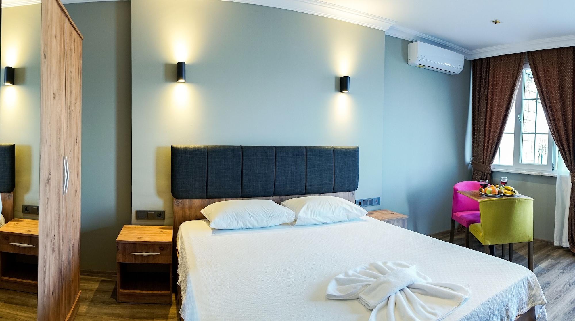 Carpe Diem Gold Hotel
