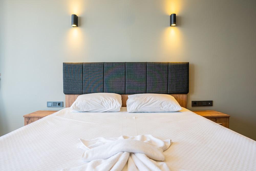 Carpe Diem Gold Hotel 2*
