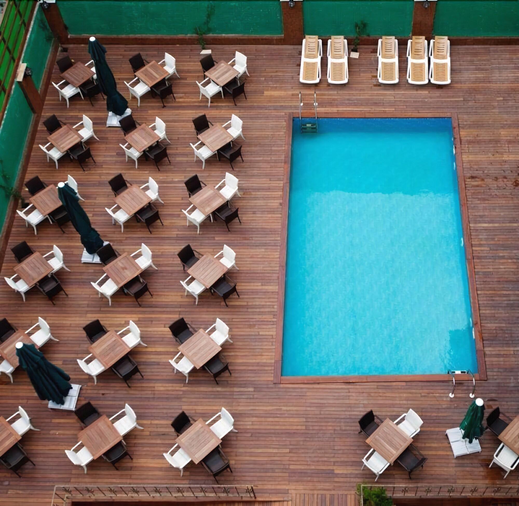 Alrazi Florya 3*