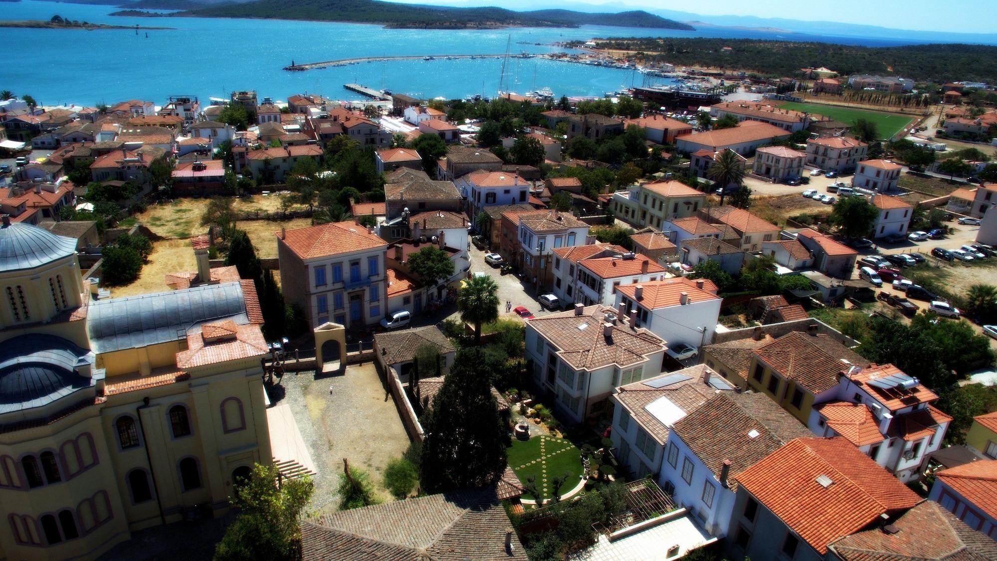 Nisi (adults Only) 3*