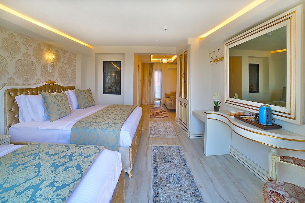 Hotel Anthemis