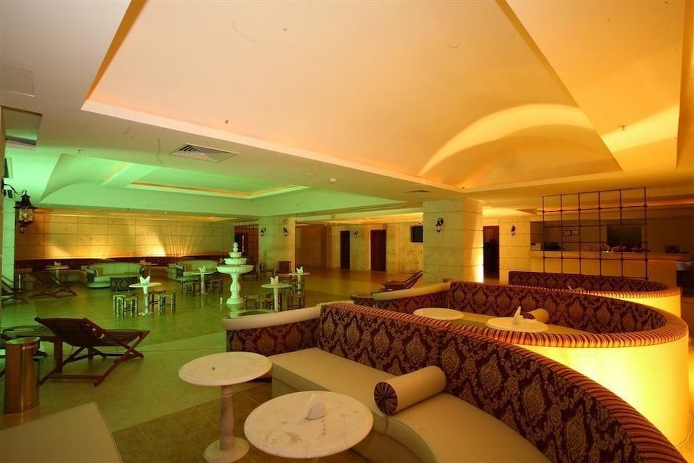 Hotel Guengoer Ottoman Palace Thermal & Congress