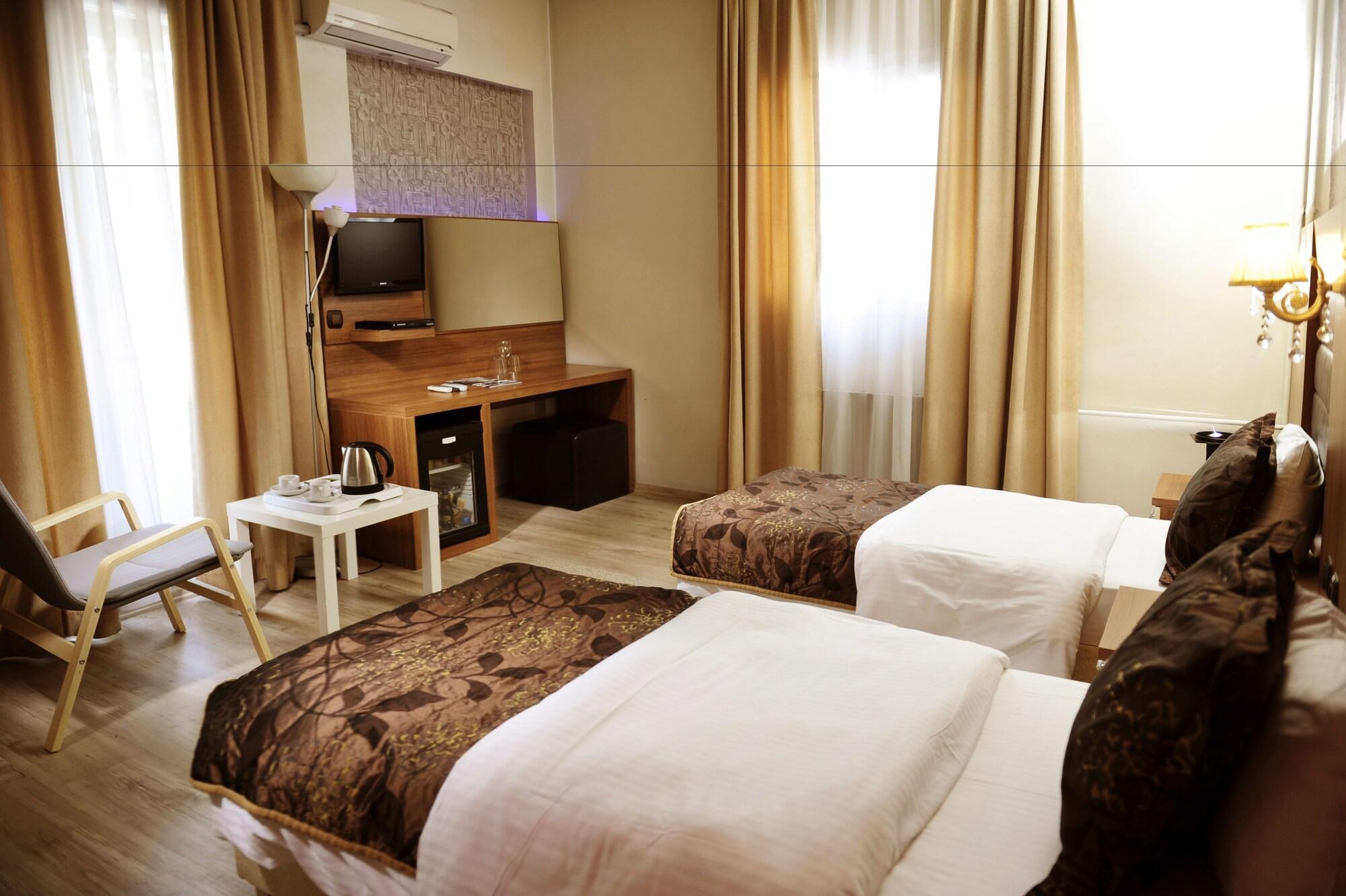 Hotel Tanik