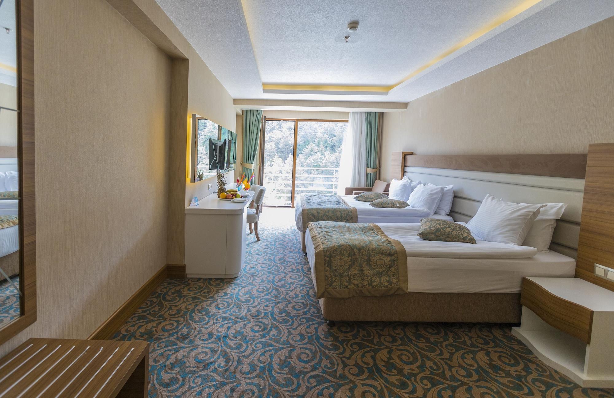 Hotel Cam Thermal &