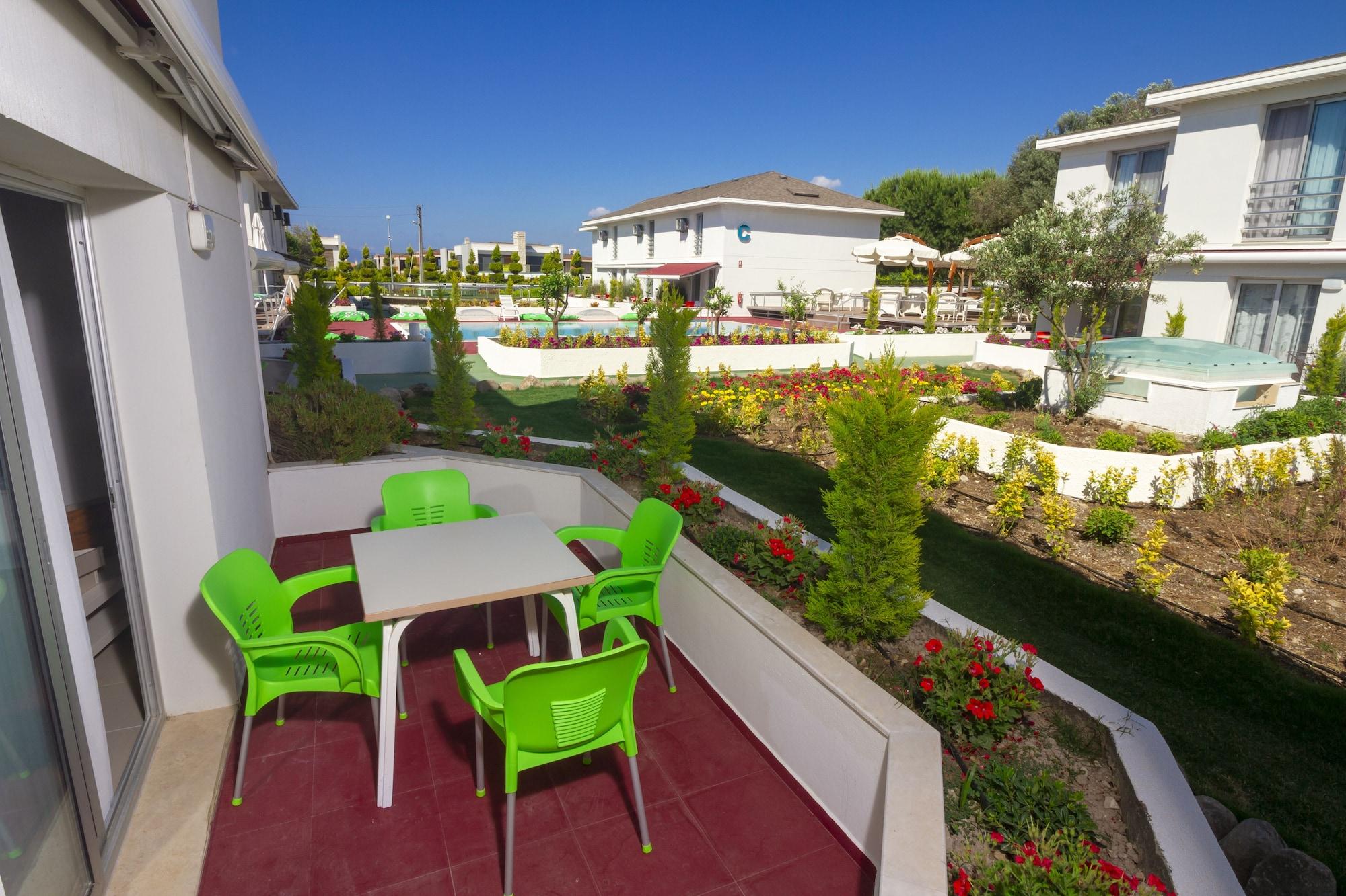 Vela Garden Cesme