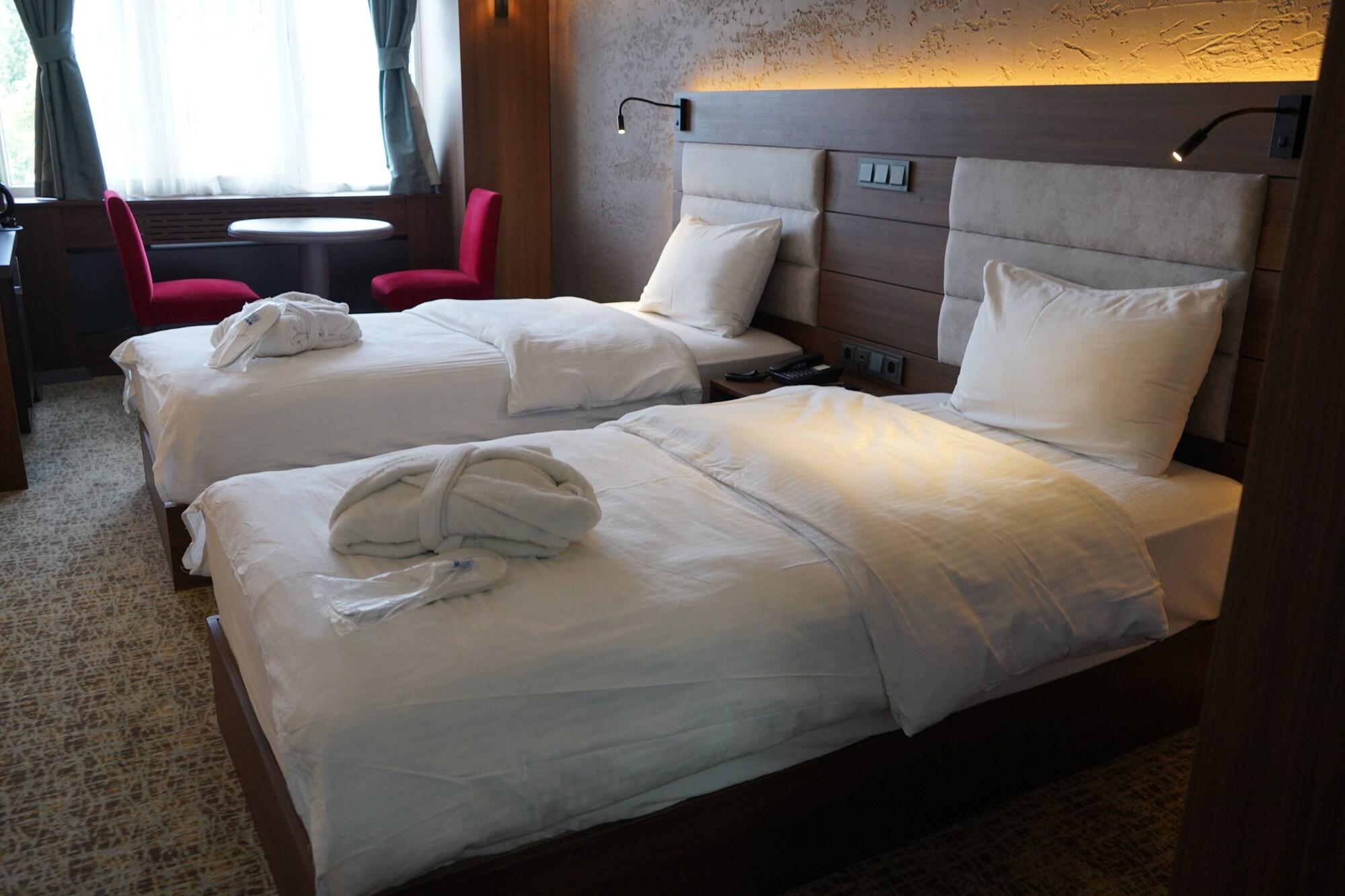 Kirci Termal & Hotel 4*
