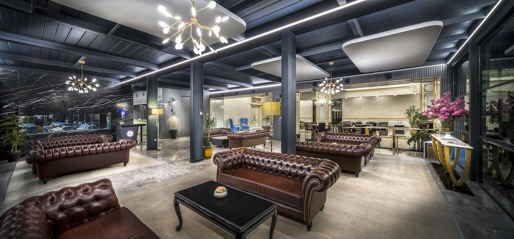 Hotel Downtown