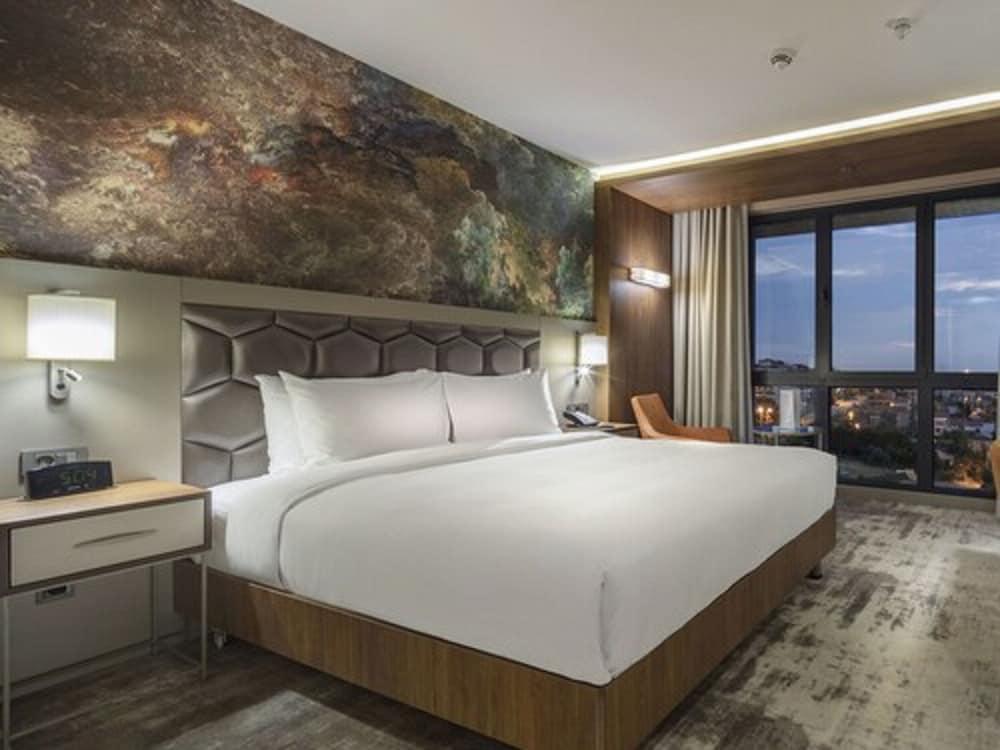 Hilton Garden Yalova 4* Yalova (Yalova)