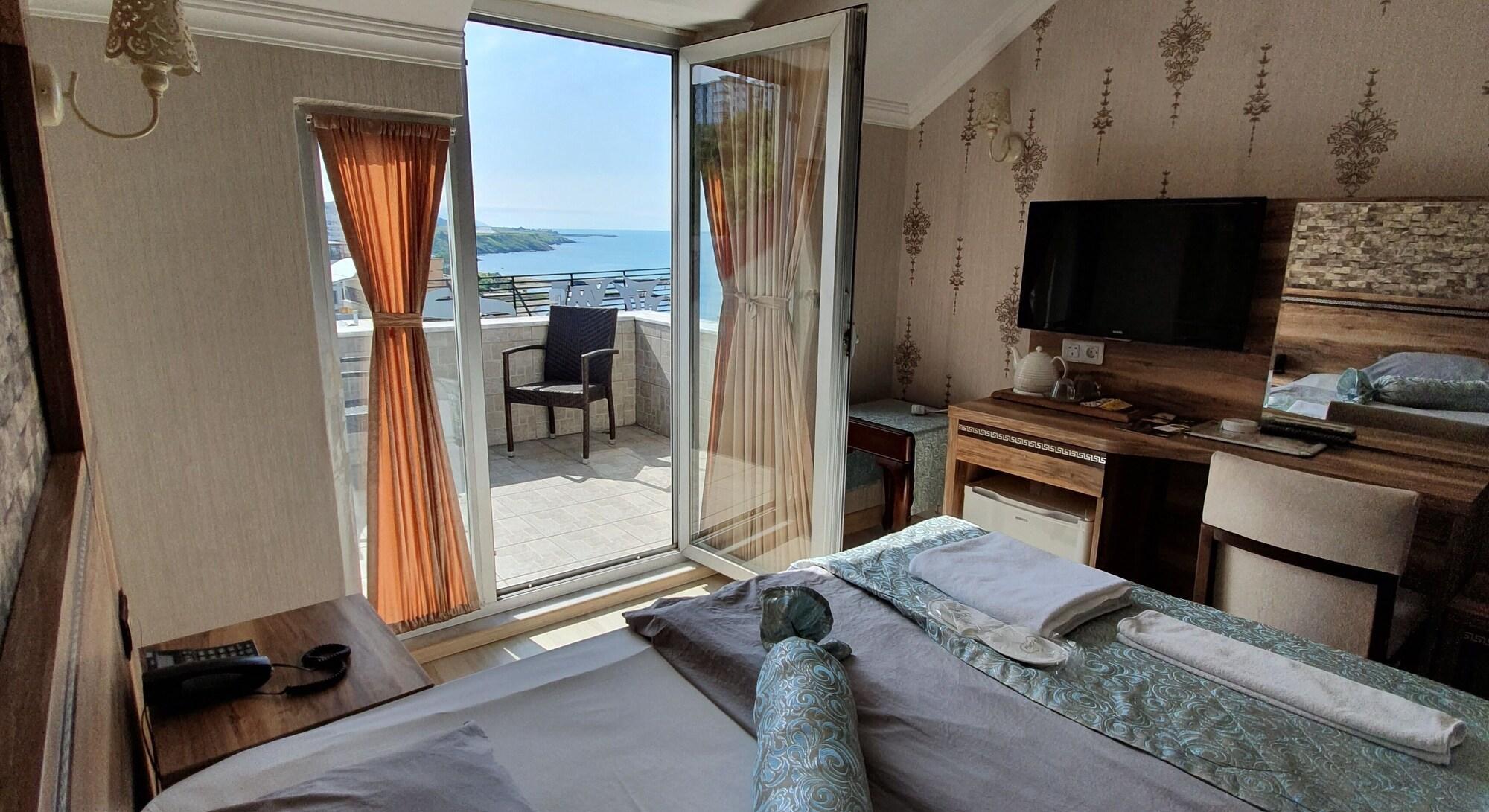 Hotel Fengo & Trabzon