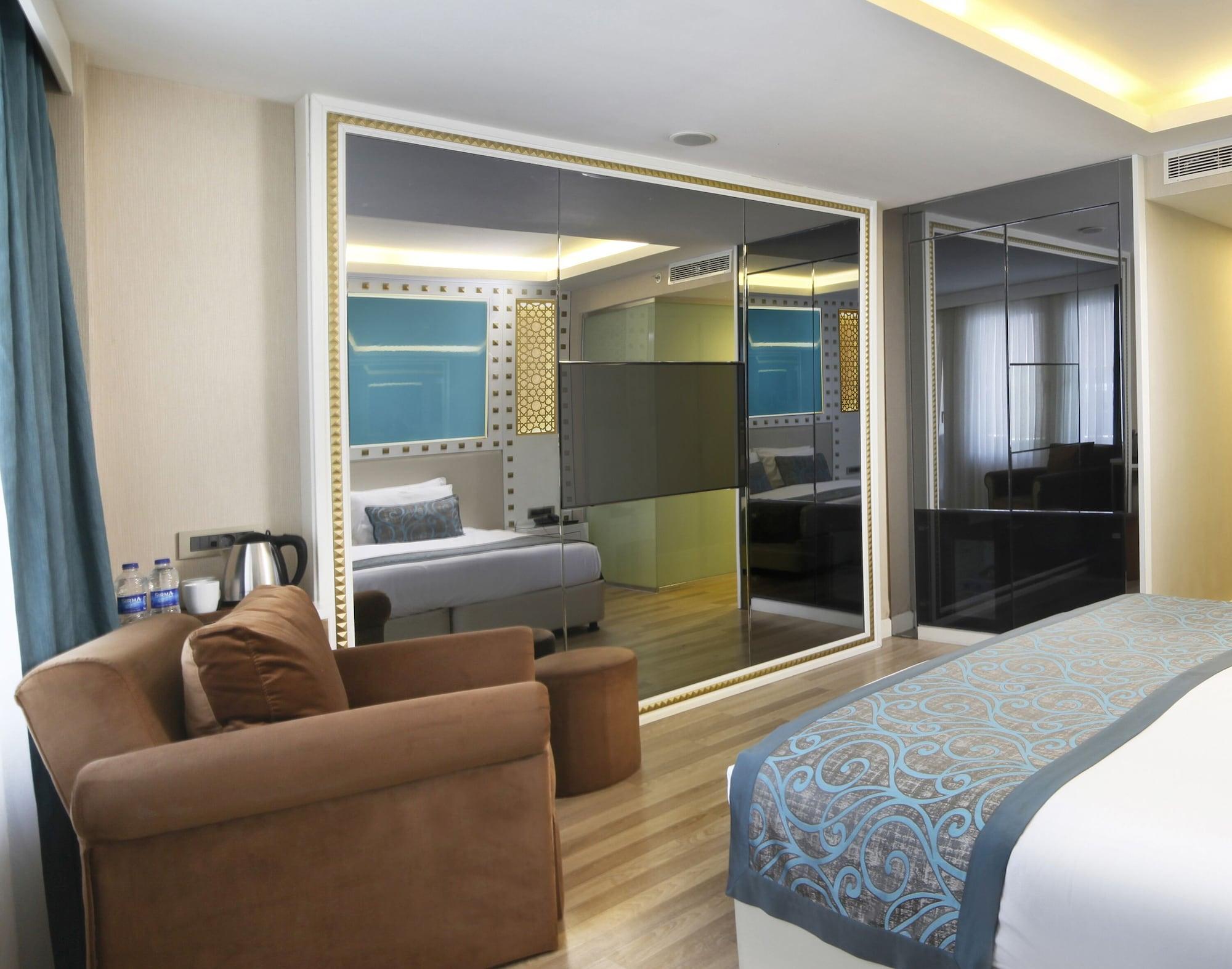 Hotel Great Fortune & 5*
